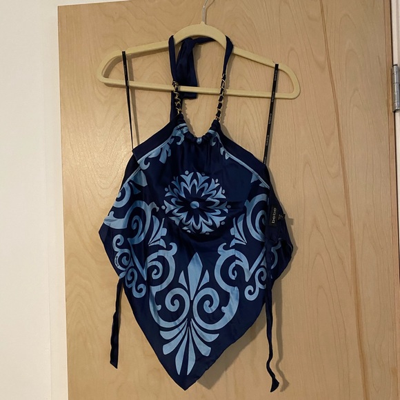 Bebe XS blue silk damask chain halter top - Picture 2 of 2